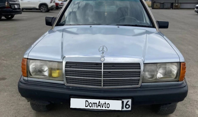 Mercedes-Benz 190 1992 года