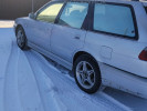 Nissan Avenir 1996 года