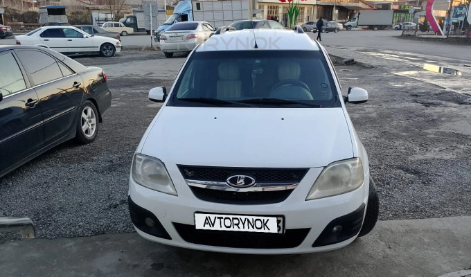 ВАЗ (Lada) Largus 2014 года