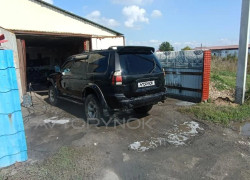 Mitsubishi Montero Sport 1998 года
