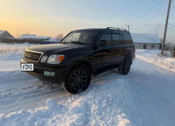 Lexus LX 2001 года