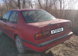 Nissan Primera 1992 года