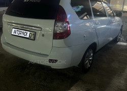 ВАЗ (Lada) Priora 2014 года