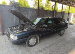 Audi 100 1989 года