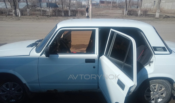 ВАЗ (Lada) 2107 2007 года