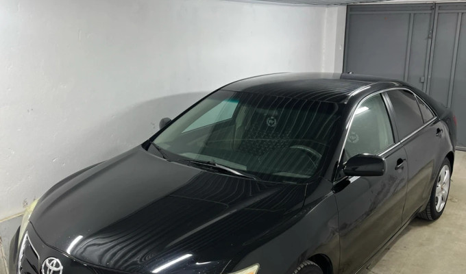 Toyota Camry 2009 года