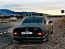 Mercedes-Benz E-Класс 1990 года