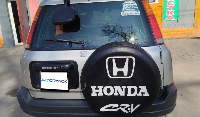 Honda CR-V 1996 года