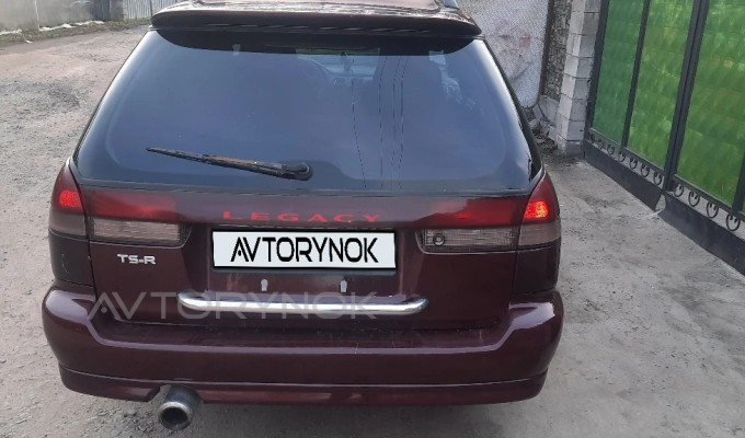 Subaru Legacy 1994 года