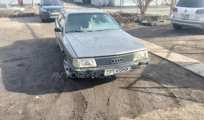 Audi 100 1989 года