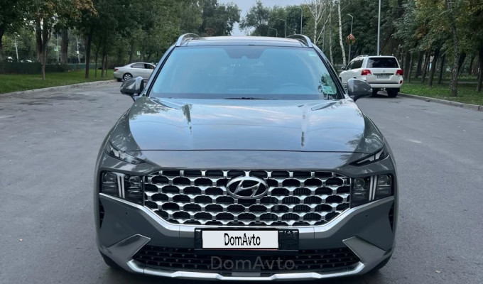 Hyundai Santa Fe 2023 года