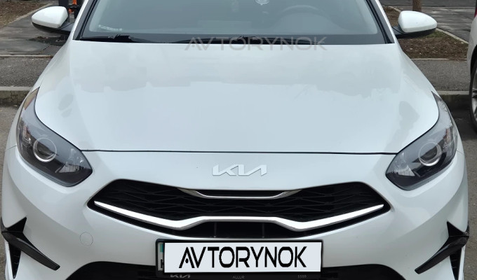 Kia Cee'd 2024 года