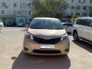 Toyota Sienna 2013 года