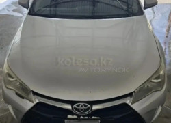 Toyota Camry 2015 года