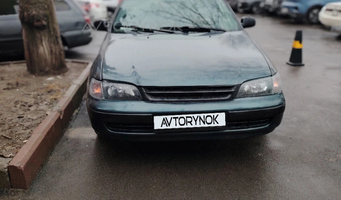 Toyota Carina E 1994 года