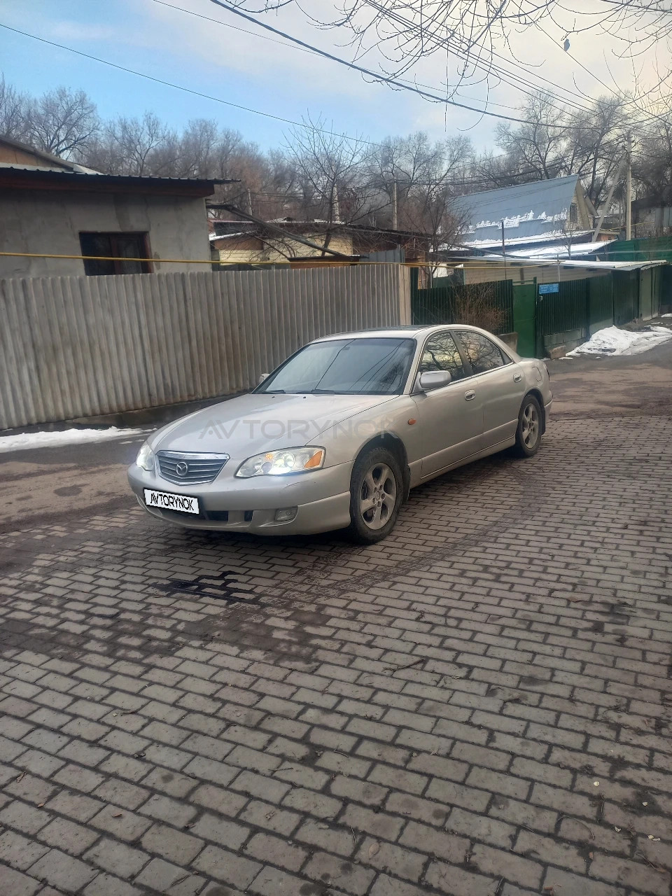 Mazda Xedos 9, 2001