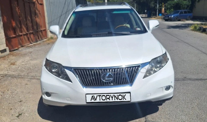 Lexus RX 2011 года