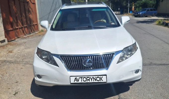 Lexus RX 2011 года