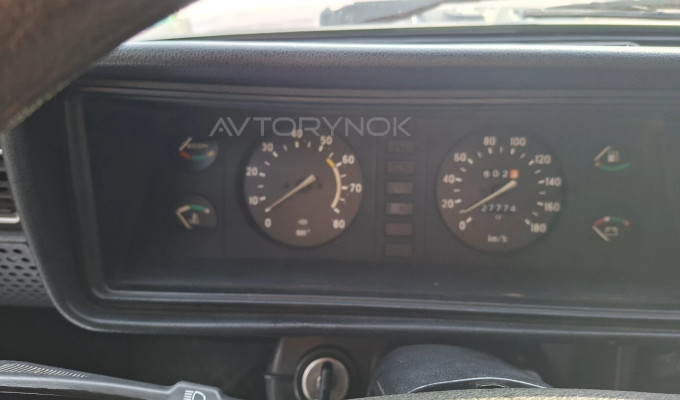 ВАЗ (Lada) 2107 2000 года
