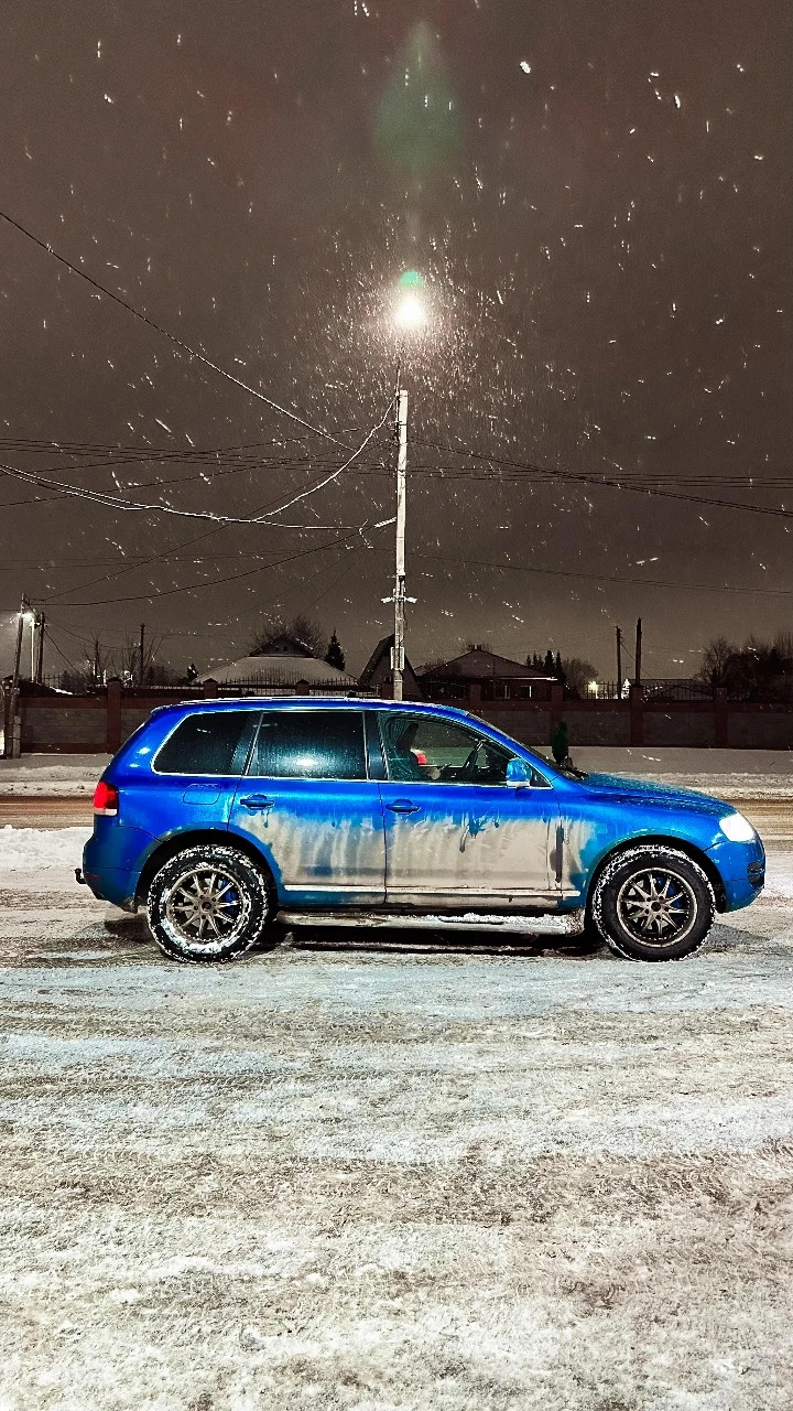 Volkswagen Touareg, 2003