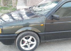 Volkswagen Passat 1992 года