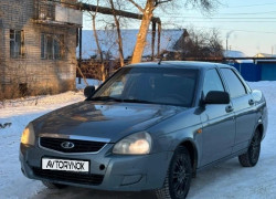 ВАЗ (Lada) Priora 2013 года