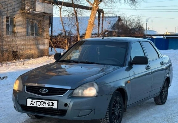 ВАЗ (Lada) Priora 2013 года