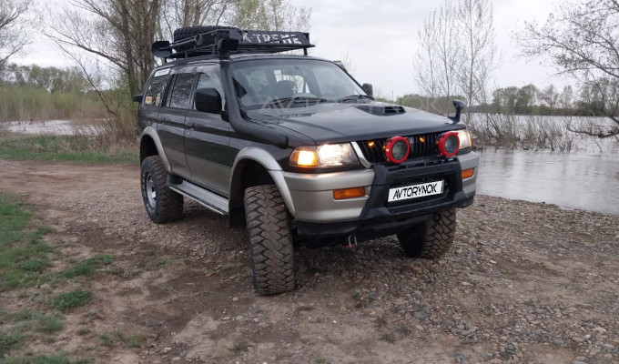 Mitsubishi Challenger 1996 года
