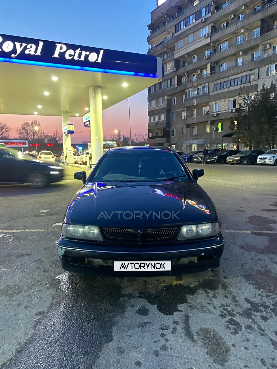 Mitsubishi Diamante, 1995
