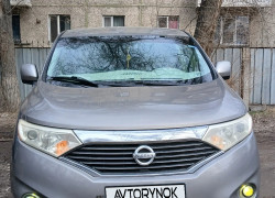 Nissan Quest 2011 года