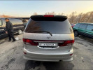 Toyota Estima 2004 года