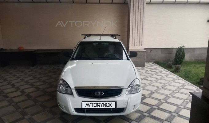ВАЗ (Lada) Priora 2012 года