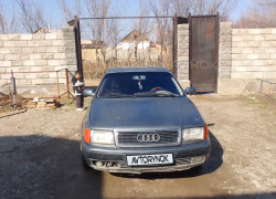 Audi 100 1993 года