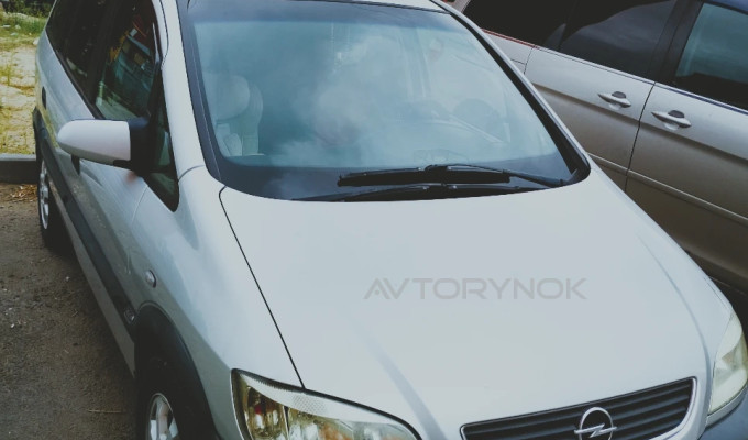 Opel Zafira 2001 года