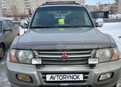 Mitsubishi Montero 2000 года
