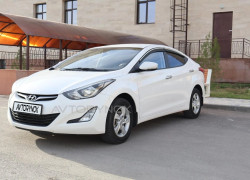 Hyundai Elantra 2015 года