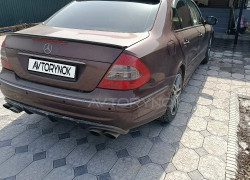 Mercedes-Benz E-Класс 2002 года