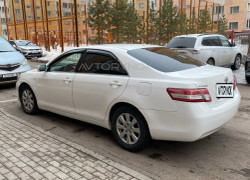 Toyota Camry 2010 года