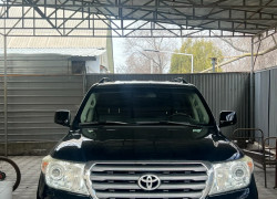 Toyota Land Cruiser 2011 года