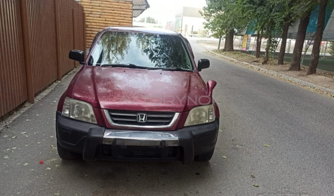 Honda CR-V 1996 года