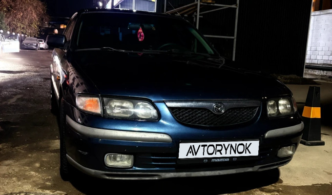 Mazda 626 1998 года