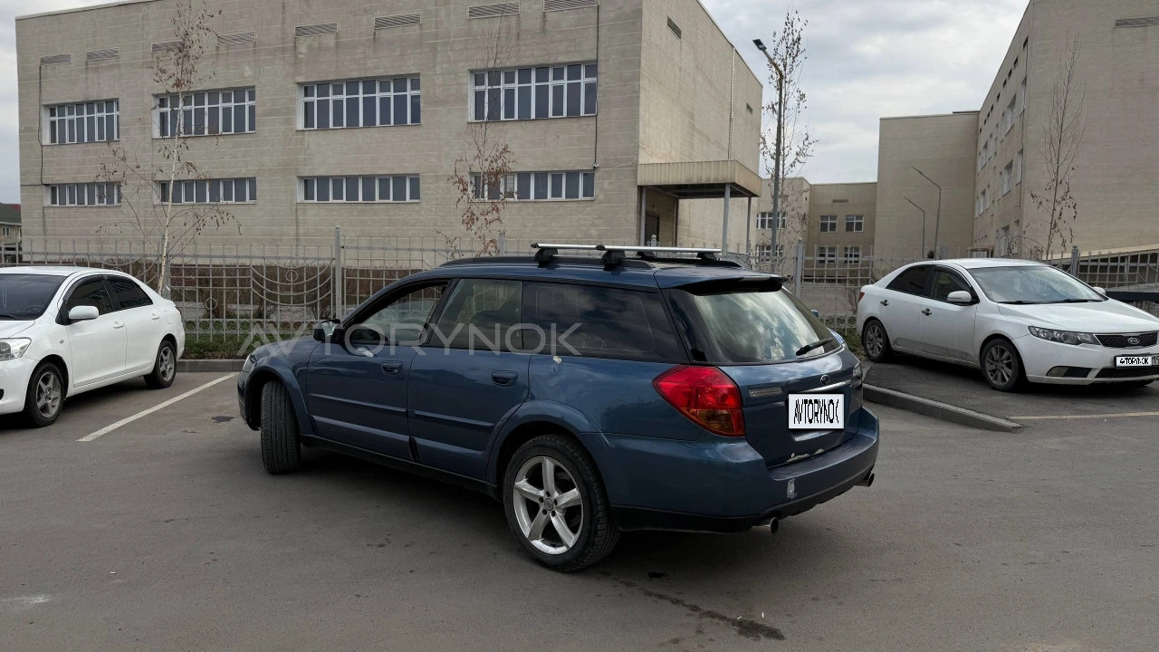 Subaru Outback, 2005