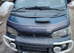 Mitsubishi Delica 1995 года