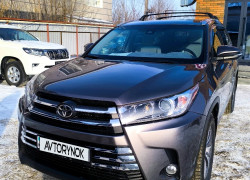 Toyota Highlander 2017 года