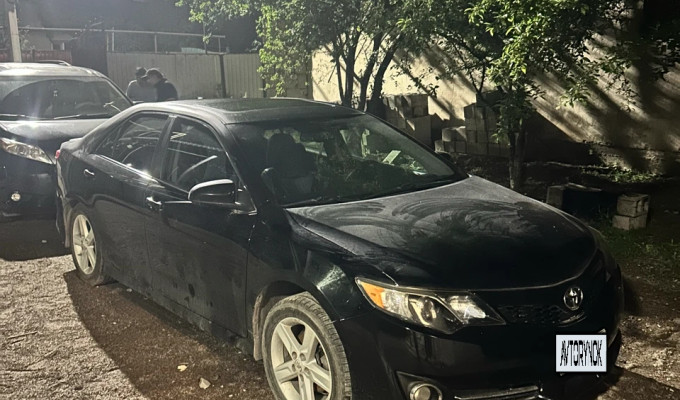 Toyota Camry 2012 года