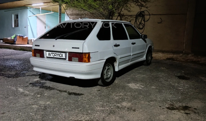 ВАЗ (Lada) 2114 2013 года