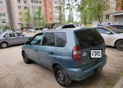 Mitsubishi Space Star 2001 года