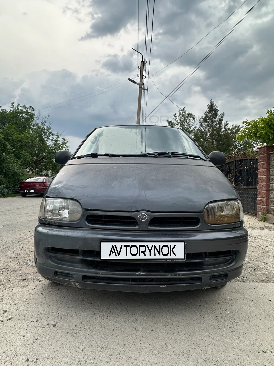 Nissan Serena, 1996