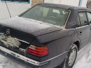 Mercedes-Benz E-Класс 1993 года