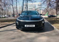 Hongqi E-QM5 2025 года